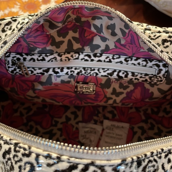 Guess Leopard Print Purse - Picture 6 of 9